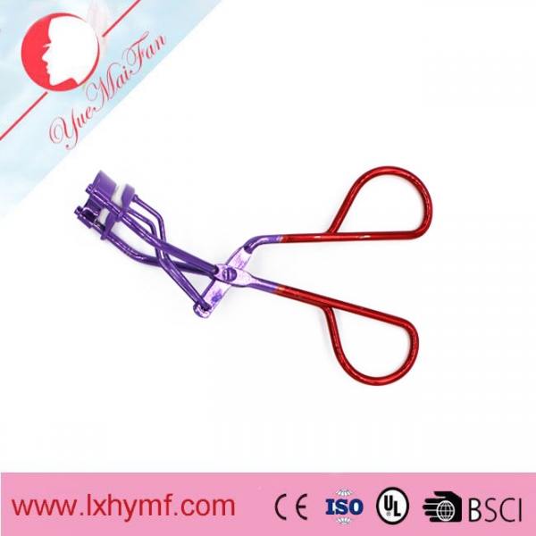 Eyelash curler