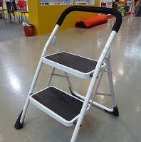 Folding Step Stool (FS014)