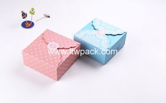 color cake box