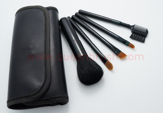 Make Up Brush