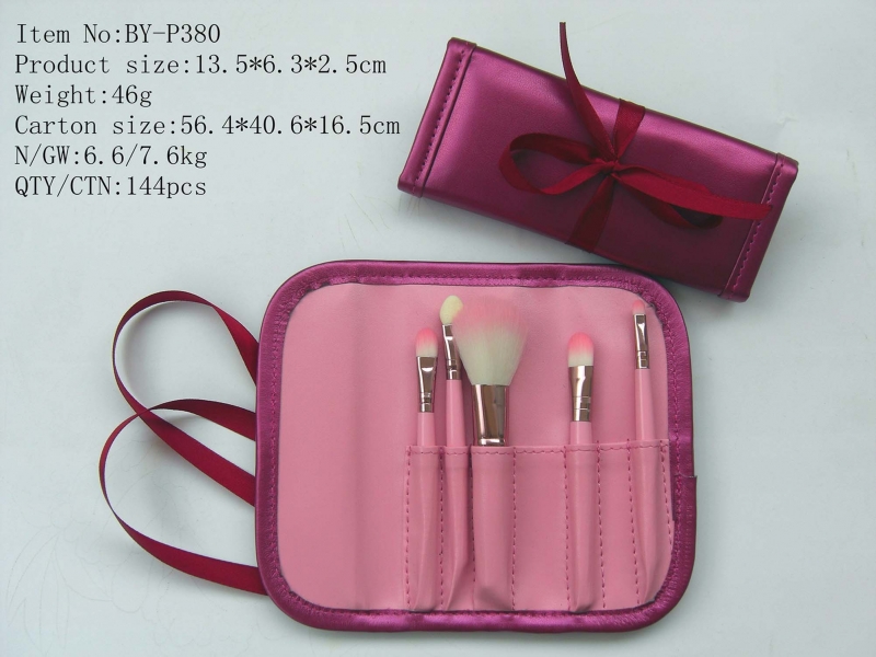 Make-Up Brush