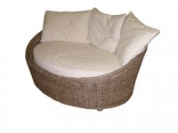 Ovolia Sofa